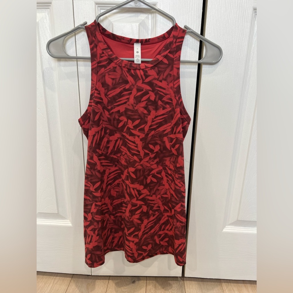 Lululemon align racerbank tank